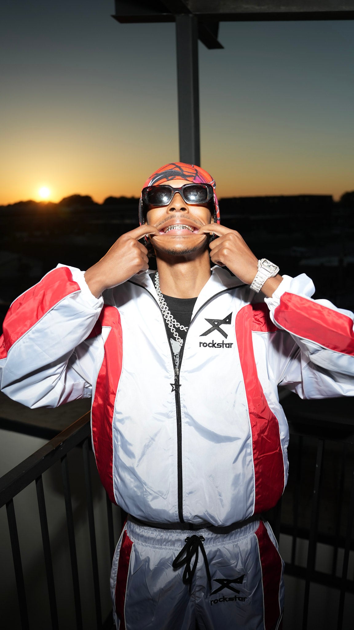 TRACK RUNNER SUIT (WHITE)